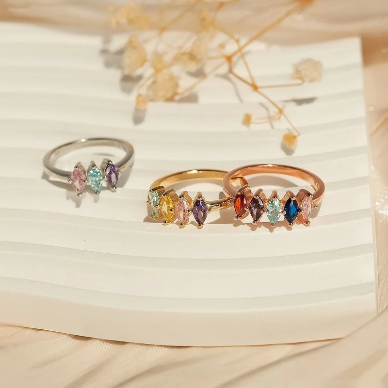 Mothers Ring with Birthstone 2, 3, 4 , 5 Stones - Custom Multi-stone Rings - Family Birthstone Ring Grandmother Ring - Mothers Day Gifts
