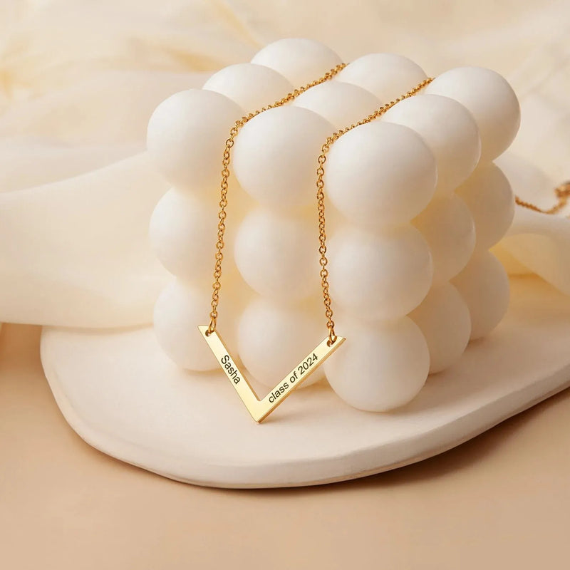 Best Friend Graduation Gift - Personalized Graduation Necklace with Name - Custom Class of 2024 High School, College Graduation Gift