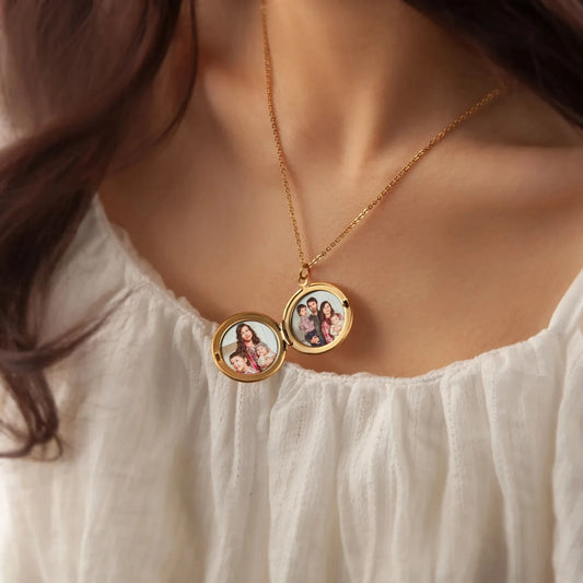 Unique Hnadmade Jewelry - Locket Necklace Personalized - Combined Birth Flower Locket - Photo Jewelry with Engraving - Photo Locket Necklace