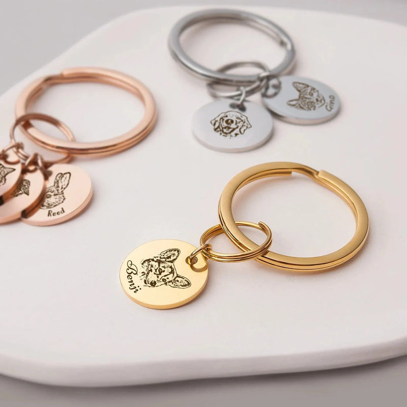 Dog Mom Gifts - Custom Pet Portrait Keychain - Engraved Dog Keychain - Pet Keychain - Custom Pet Gift for Pet Lover - Pet Keyrings