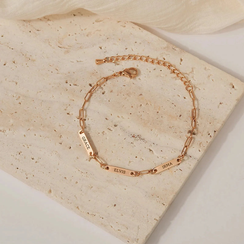 Best Friend Graduation Gift - Paperclip Chain Bracelet - Minimalist Bracelet Friendship Bracelet - Engraved Bracelet Multiple Name Bracelet