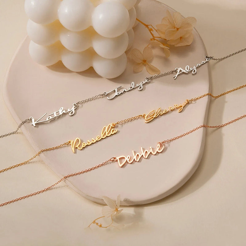 Necklace for Family Names - Multi-Name Family Necklace for Mom - Personalized Jewelry Mothers Day Gifts - Multiple Nameplated Necklace