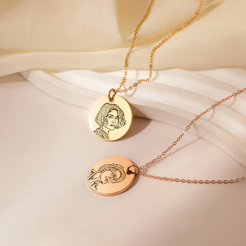Gift For Mom - Photo Engraved Necklace - Mother and Daughter Photo Necklace - Mother and Child Necklace Personalized Mothers Day Portrait
