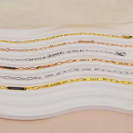Mom Necklace with Kids Name - Paperclip Chain Necklace - Personalized Jewelry Gifts for Mom - Multiple Name Bar Necklace Mothers Day Gifts